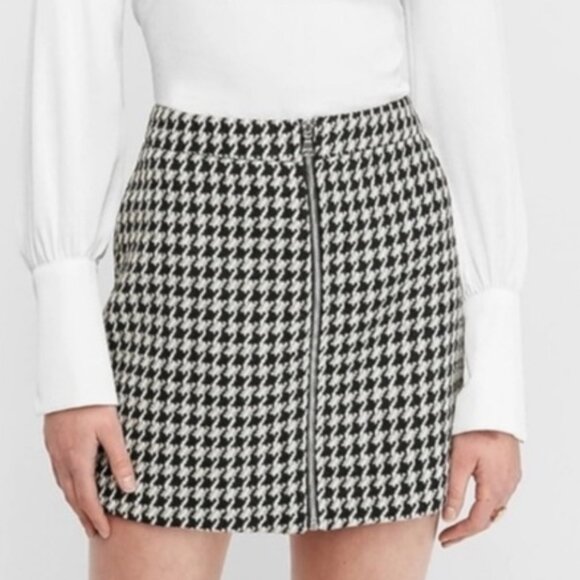 Express Women's Houndstooth Wool Blend Mini Skirt, Front Zipper, Plus Size, 18 - Picture 1 of 8